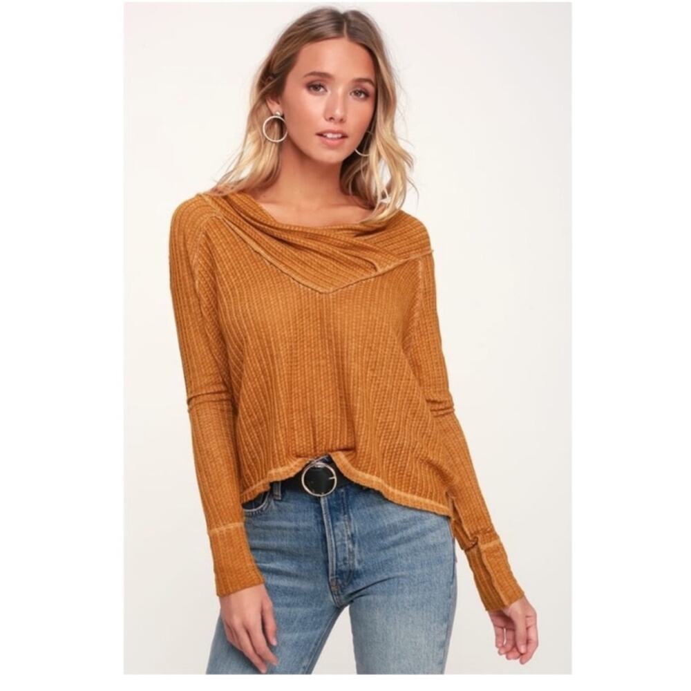 Size Small WE THE FREE Wildcat thermal knit waffle knit rust orange